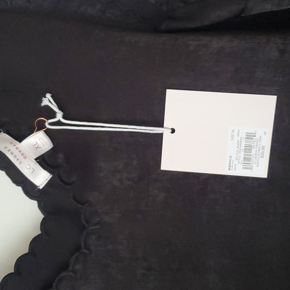 NEW Black Sleeveless Top - Picture 2 of 4